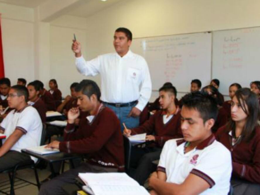 Sube matricula de Cobaq