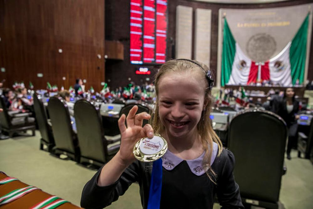 En septiembre recibió un reconocimiento en la Cámara de Diputados, por sus logros. (ARCHIVO. EL UNIVERSAL)