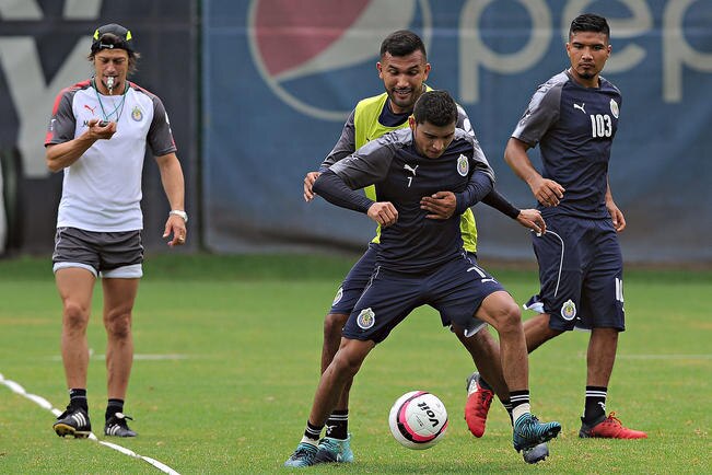 Chivas, a ocuparse primero del clásico tapatío