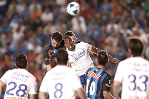 Jugadores apoyan a los directivos