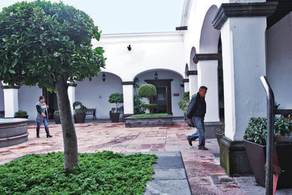 Reinstalan a 7 ex empleados por despido injustificado   