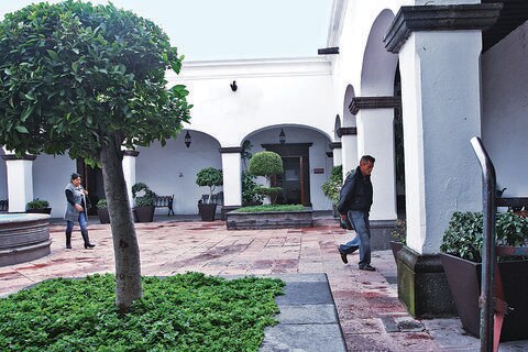 Reinstalan a 7 ex empleados por despido injustificado