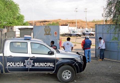 Quería llevarse un rollo de alambre