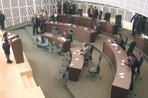 Restan 45 días a pleno para iniciativas