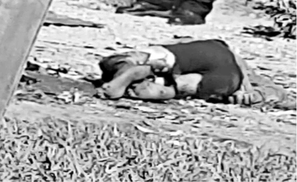 Cólera. Pobladores de la comunidad de Faja de Oro, en el municipio de Cacahoatán, lincharon a Alfredo “N”, a quien acusaron de abusar y asesinar a la niña Jarid “N”, de 6 años. Foto/