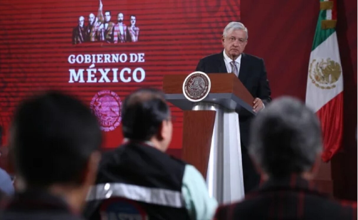 La 4T pide a empresarios pagar salarios completos, pese a contingencia