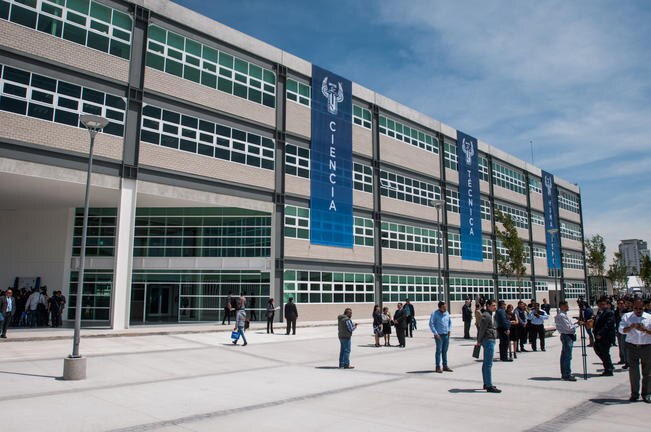 El campus de la entidad tiene capacidad para impartir cátedra a seis mil alumnos. (RICARDO LUGO. EL UNIVERSAL)