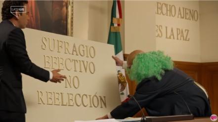 “Ministros” Brozo y Loret hablan del gobierno de “Javi Noble” de AMLO y dejan regalo en la Corte