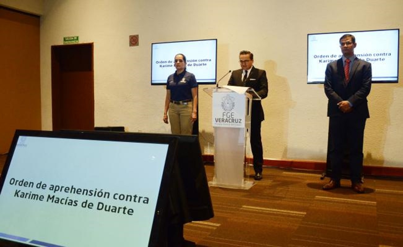 Fiscalía pide a PGR ficha roja para Karime Macías, esposa de Javier Duarte