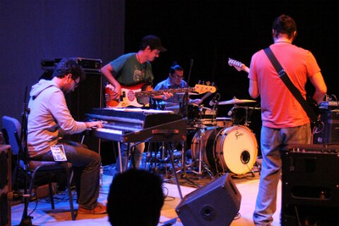 Filulas Juz, experimental