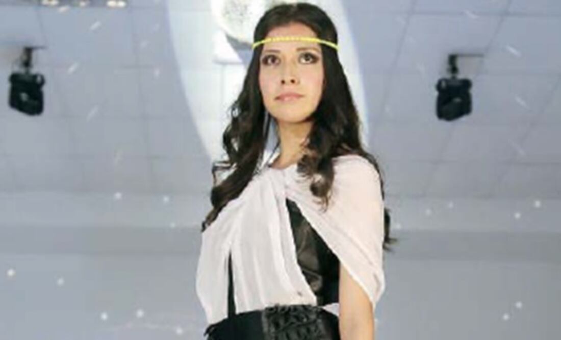 Se gradúan con desfile de modas