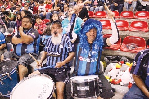 Avalan ley contra violencia en estadios
