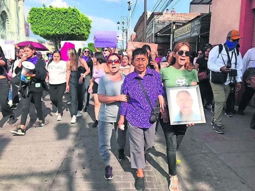Madre de Milagros Montserrat marcha y exige justicia