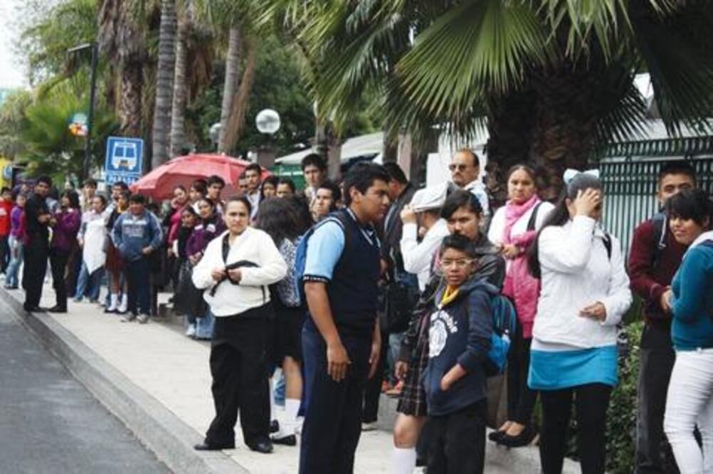 Remodelan paradas del transporte