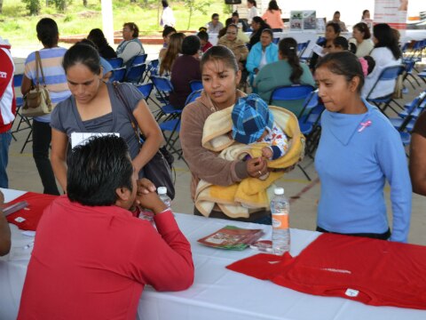 Realizan “Jornada para Mujeres” 