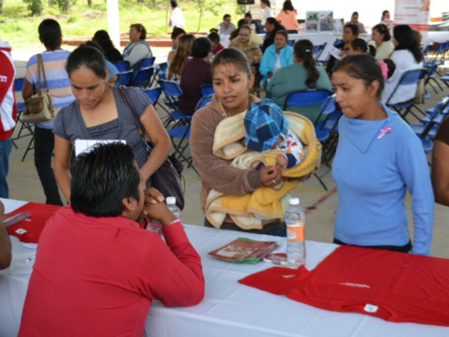 Realizan “Jornada para Mujeres”