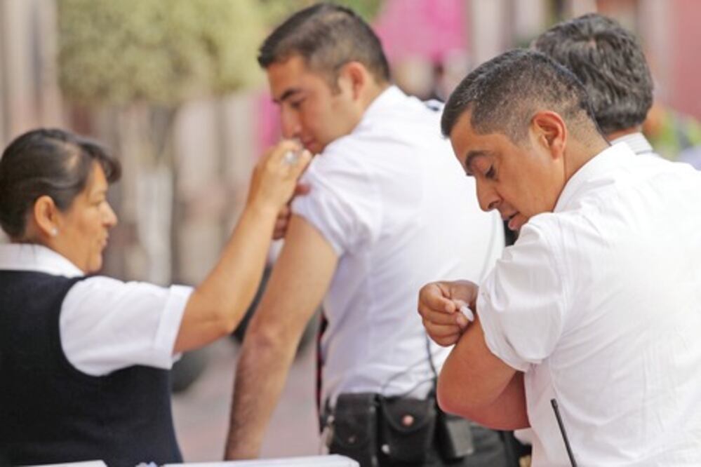 Aplican casi 100% de la vacuna contra la influenza estacional
