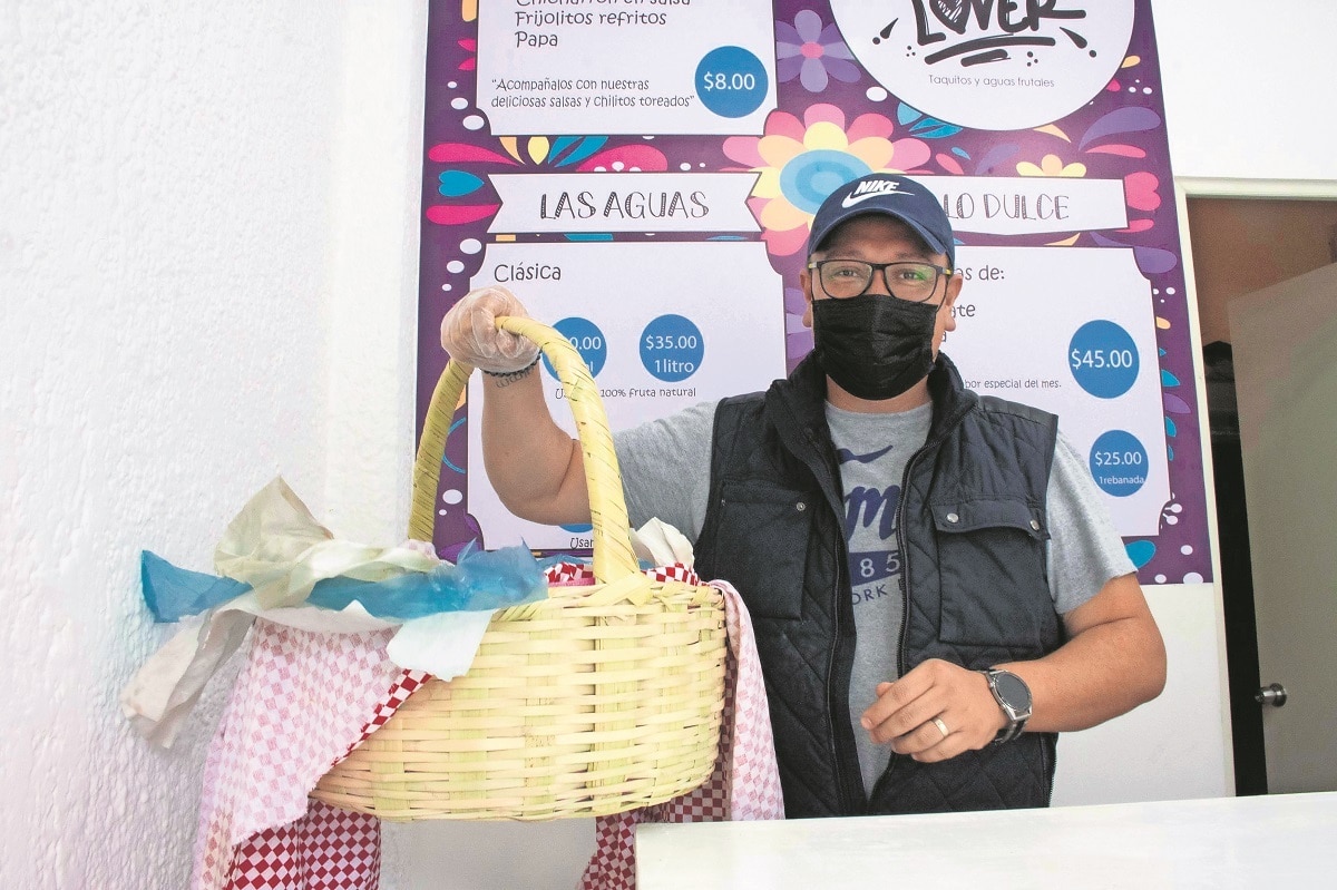 Venta de tacos, una opción para salir adelante