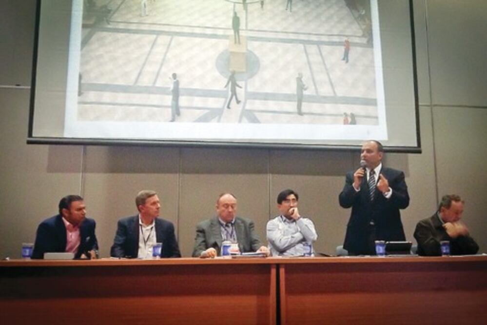 Presenta Loyola plan de conexión a internet