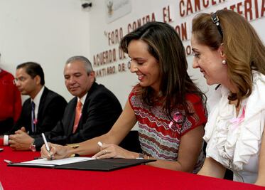 Firman convenio para salud femenina 