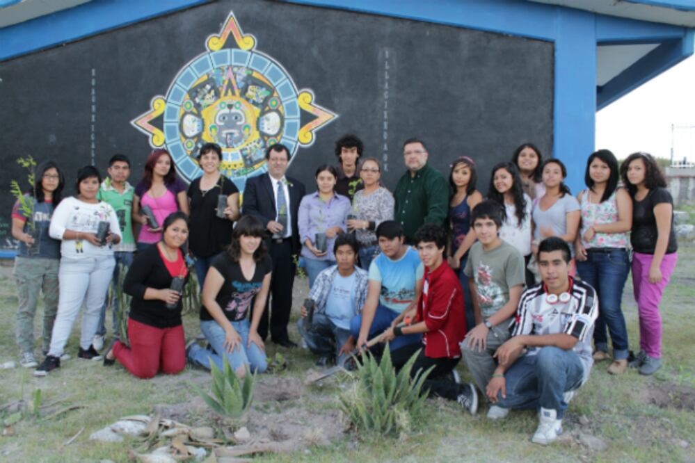 Reforestan escuela de Bachilleres Plantel Norte