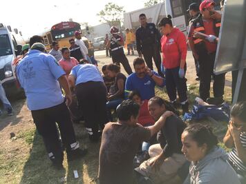 Camionazo deja 18 lesionados