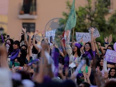 Rumbo al 8M, sostienen diálogo con colectivas