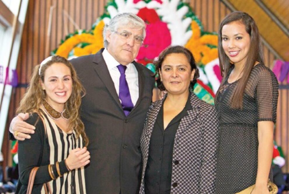 ANV reconoce a nadadores destacados