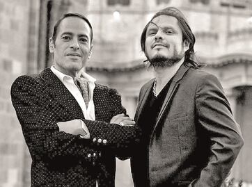 La Lupita celebra  con una “Linda chica rocker”