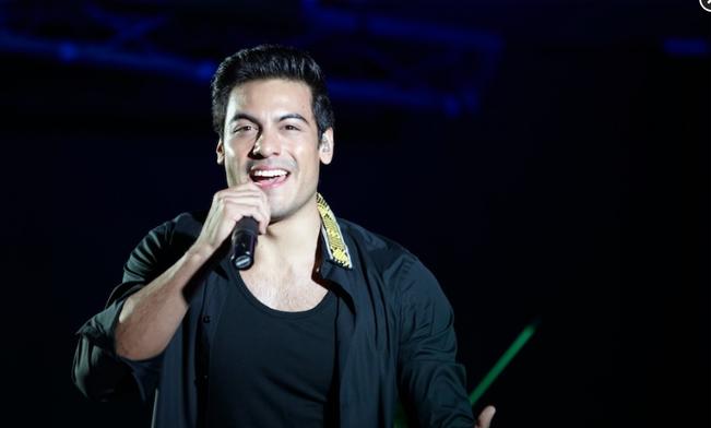 Carlos Rivera llega este viernes al Auditorio Josefa