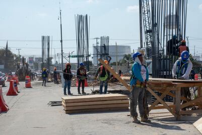 Se quedan sin empleo 15 mil trabajadores de la construcción