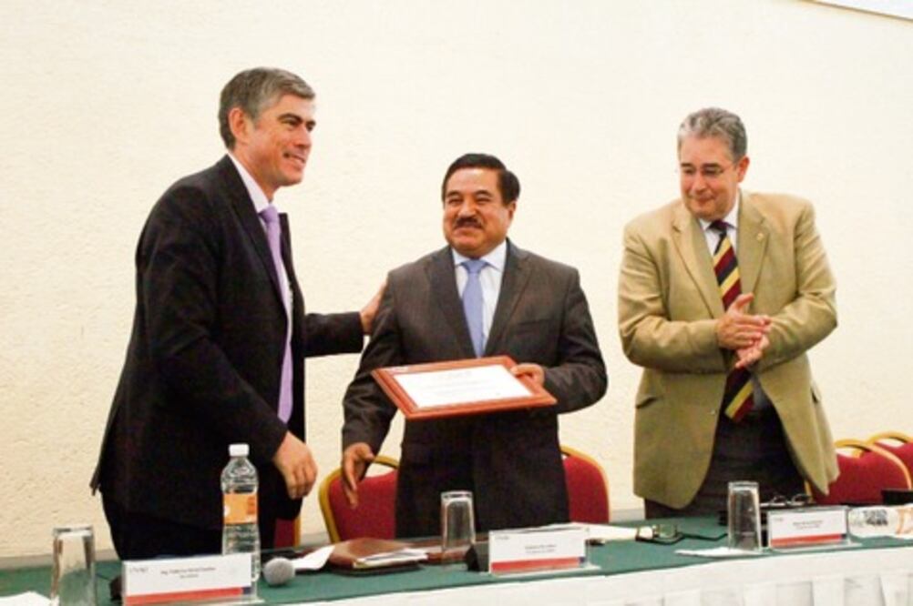 Crece demanda de empleo aeroespacial más de 100%