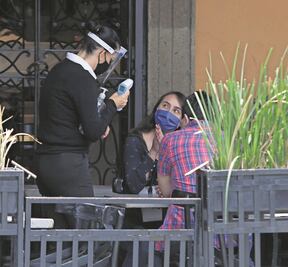 Autoridades en Querétaro piden no bajar la guardia ante variante ómicron