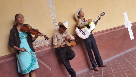 Que siga el huapango