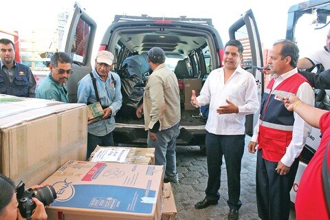 Indereq entrega víveres