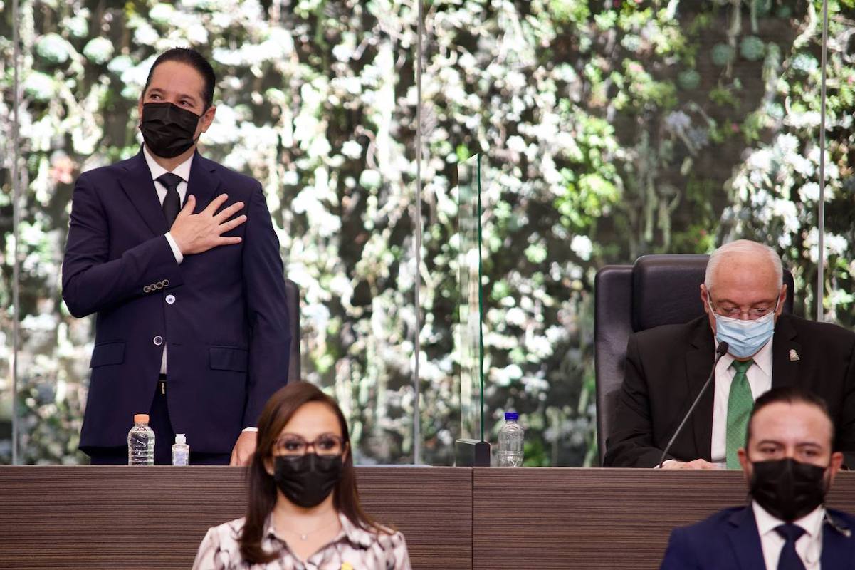 Francisco Domínguez presentó su Sexto Informe de Gobierno