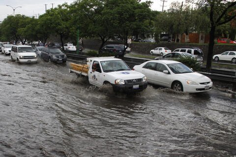 Lluvias dejan un muerto en Corregidora