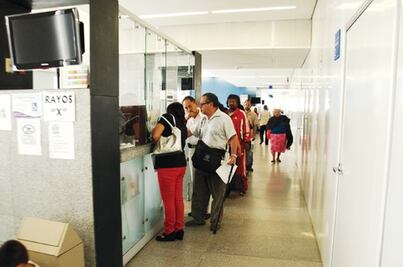 Firman convenio para dar servicios de salud