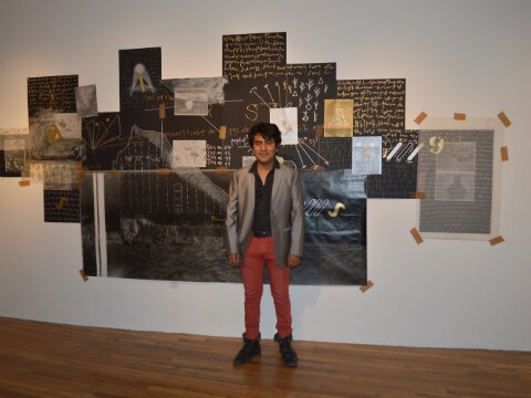 Oswaldo García crea su universo