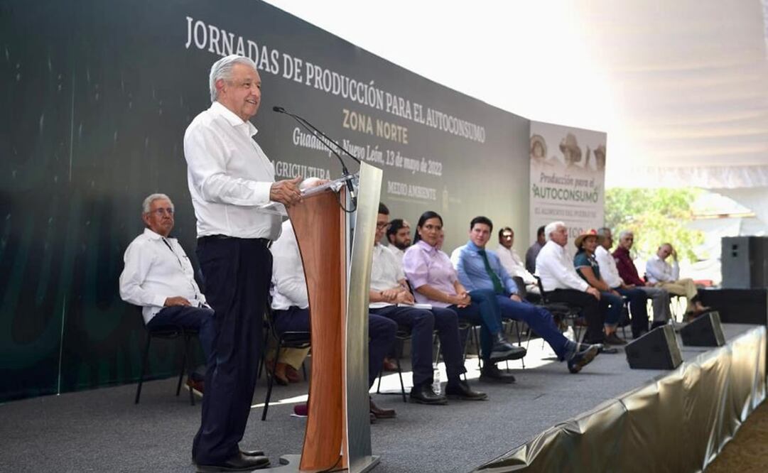 AMLO envía abrazo solidario a "hermanos" de EU por un millón de muertos por Covid-19