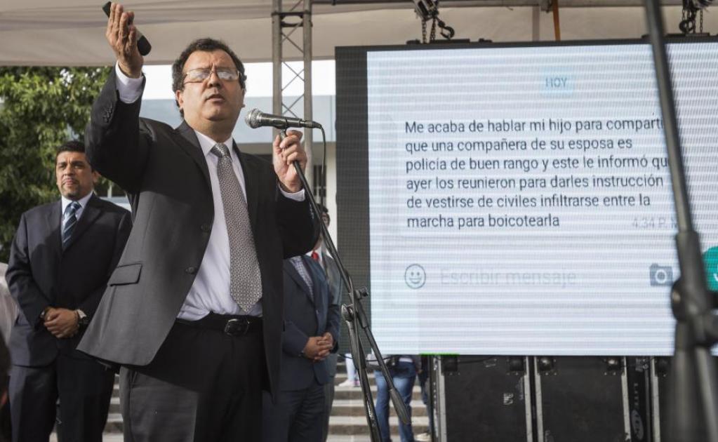 Gilberto Herrera sí va con Morena