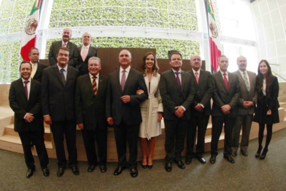 Inauguran sede del Congreso del estado