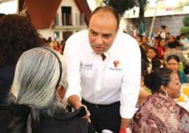 Loyola Vera envía mensaje de año nuevo 