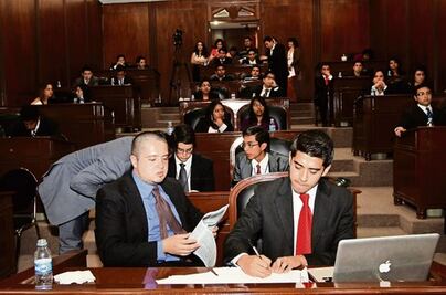 Aprueba 11 iniciativas Parlamento Juvenil