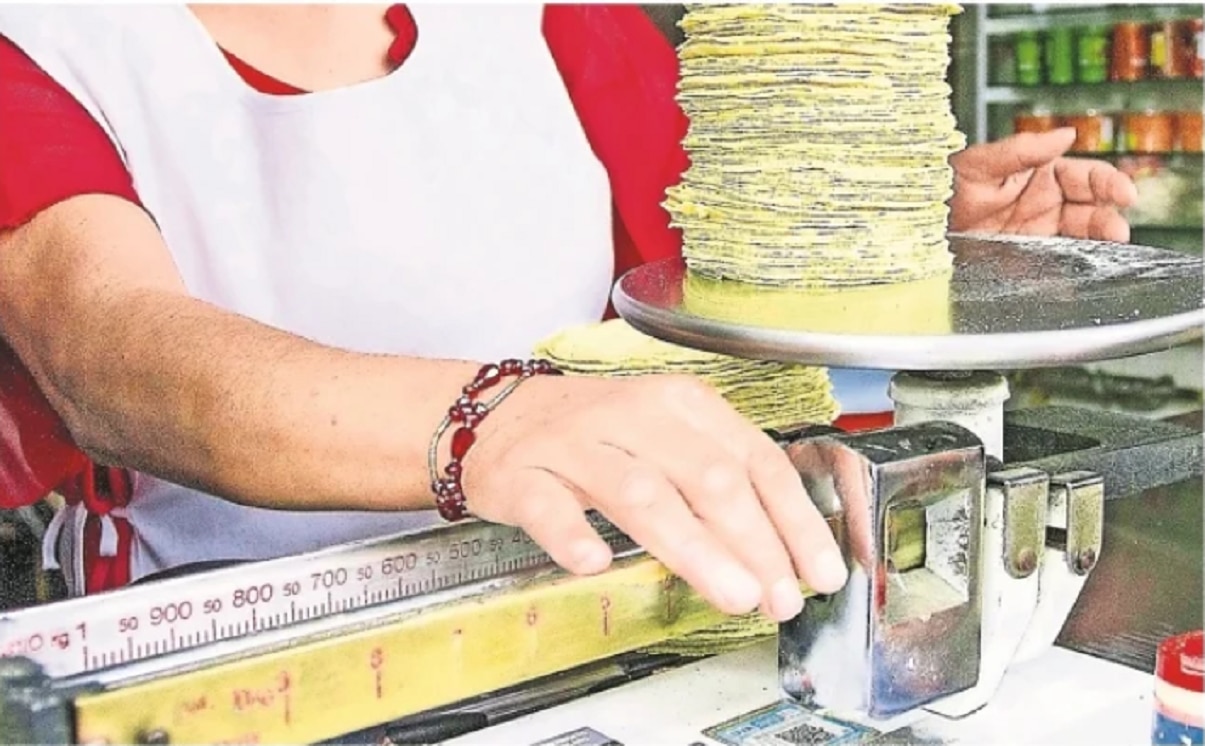 Maseca se compromete a no aumentar materia prima para tortilla