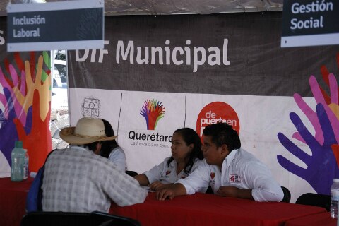 Realizan jornada de “Puerta en Puerta”