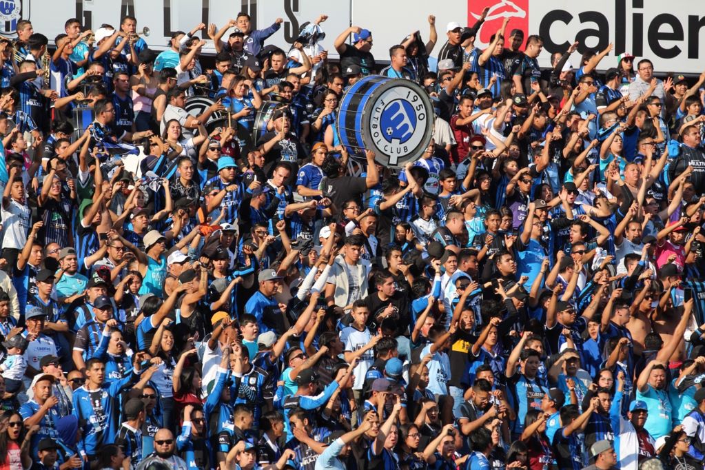 Bajo estricta seguridad, regreso de la barra de Gallos Blancos: Kuri