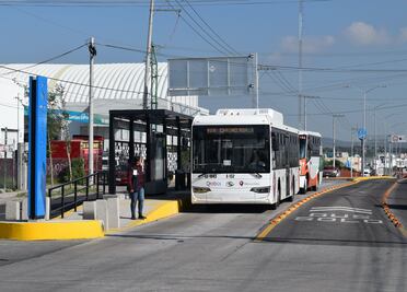 Qrobús no cambiará la ruta de unidades ante las obras en Avenida 5 de Febrero