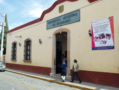 Llama PT a cuidar el gasto municipal