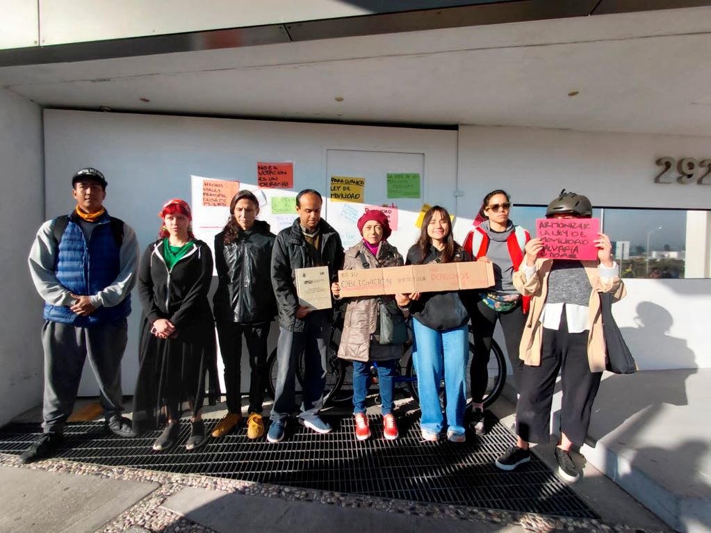 Organizaciones ciclistas exigen la salida de Enrique Correa de la Comisión de Movilidad